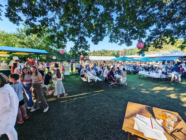 Barbecue-Charity-Event der Partysanen