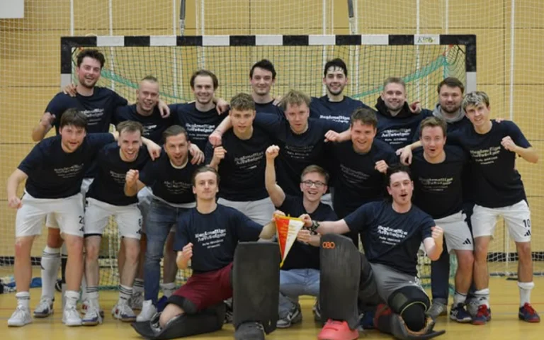 1.Herren: 8:5 Erfolg im letzten Saisonspiel 🍾💪🏼